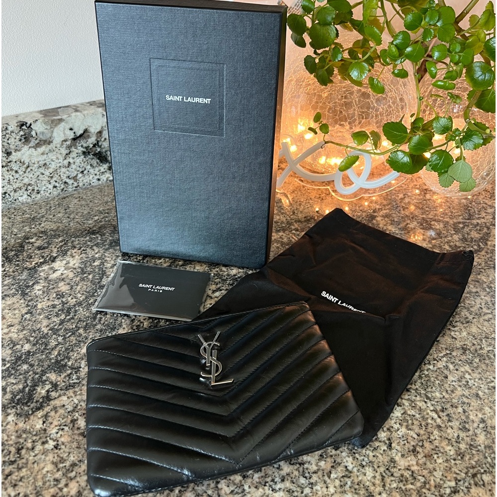 Saint Laurent Matelasse Calfskin Jolie Small Pouch